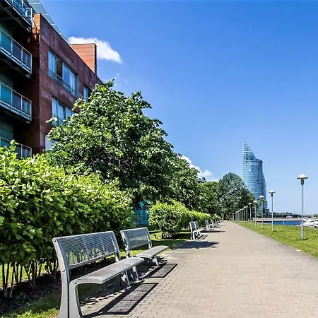 Winwinstay Superior By River Daugava Appartement