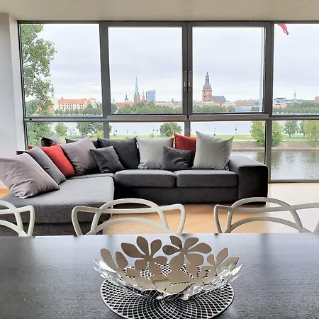 Winwinstay Superior By River Daugava דירה ריגה
